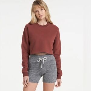 VUORI Restore Crop Crew Sweatshirt Cedar M